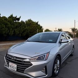 2019 Hyundai Elantra