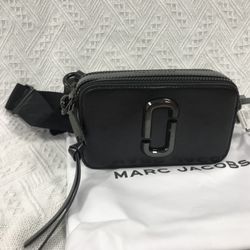 Marc Jacobs Colorblock Snapshot Crossbody bag   Black