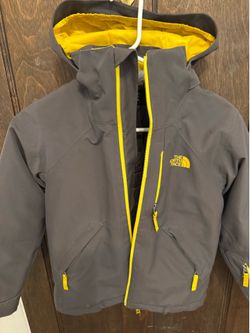 NorthFace Winter Coat S/P 7/8 size