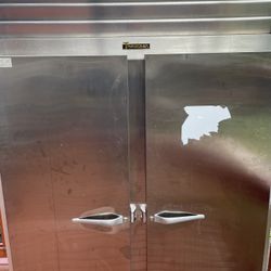 Traulsen G20010 2 Door Commercial Fridge - Used, Excellent Condition