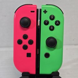 Nintendo Switch Joy-Con Controllers 