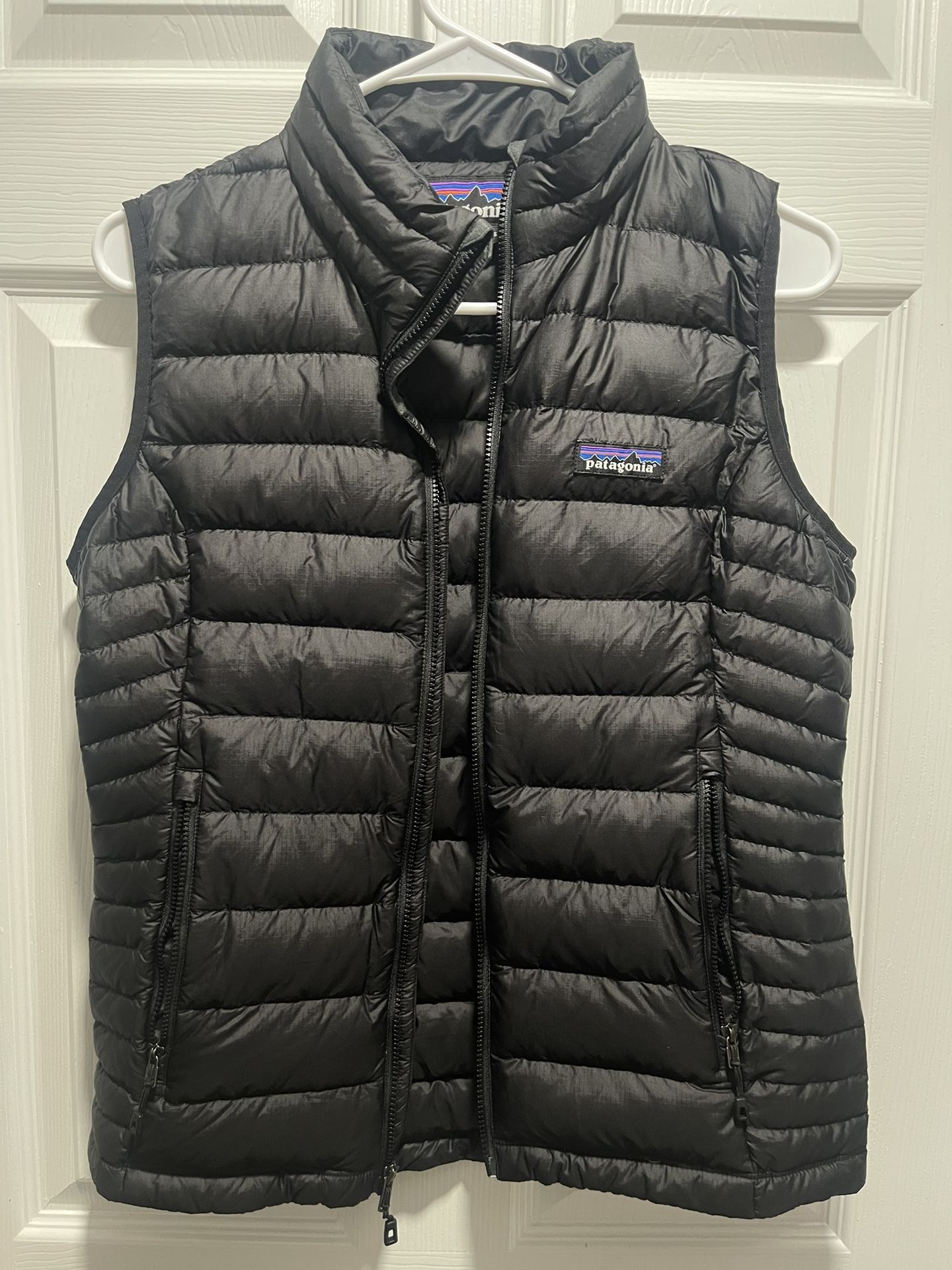Patagonia Down Sweater Puffer Vest Women’s Size Small Black