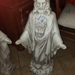 Garden Outdoor Yard Display Statue, Jesus Of Sacrament, Great Quality Material, Indoor & Outdoor, Bone Color, Stone Material, Weatherproof, Brand New.