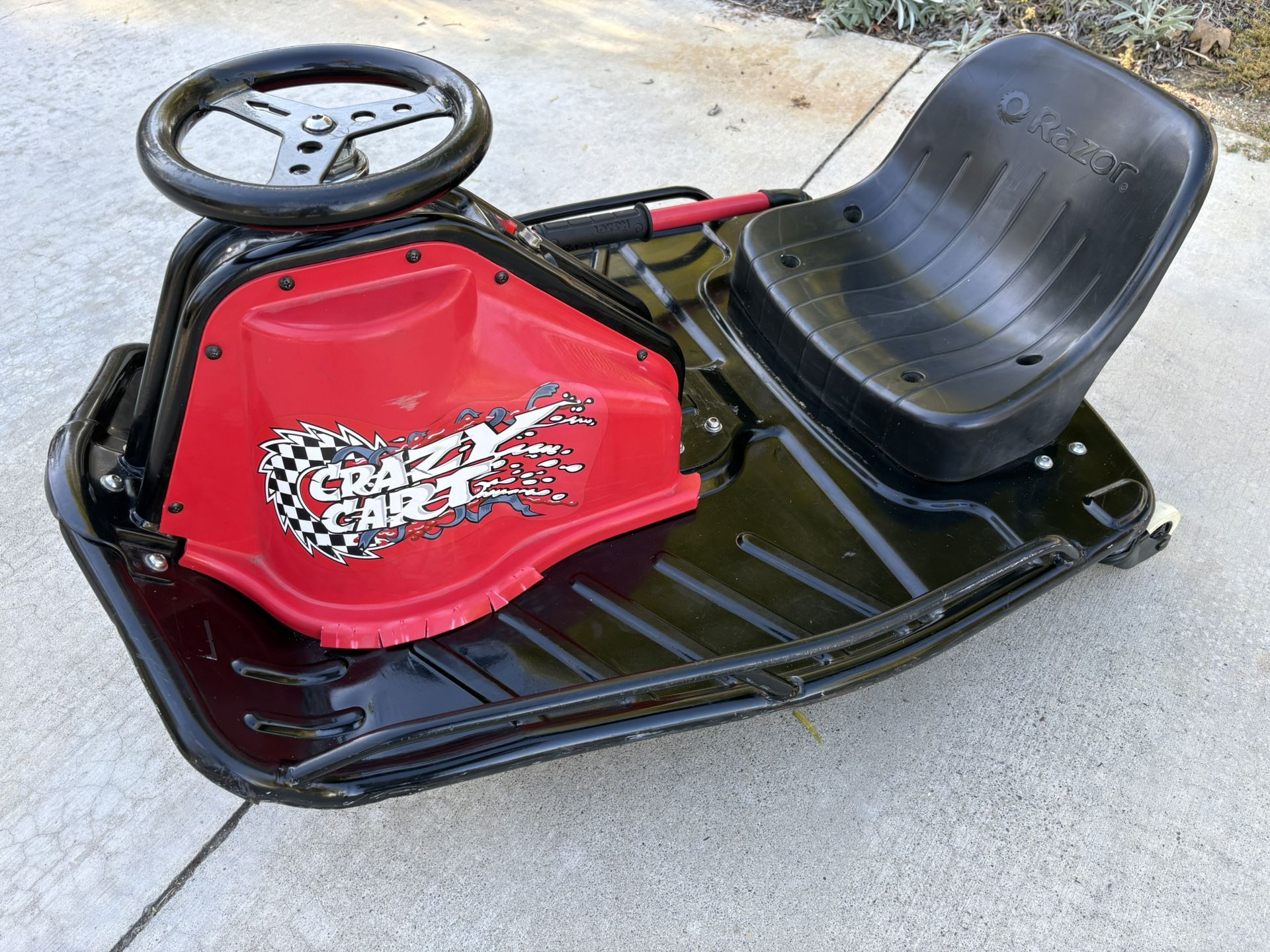 Razor Crazy Cart - 24V Electric Drifting Go Kart - Variable Speed, Up to 12 mph, 