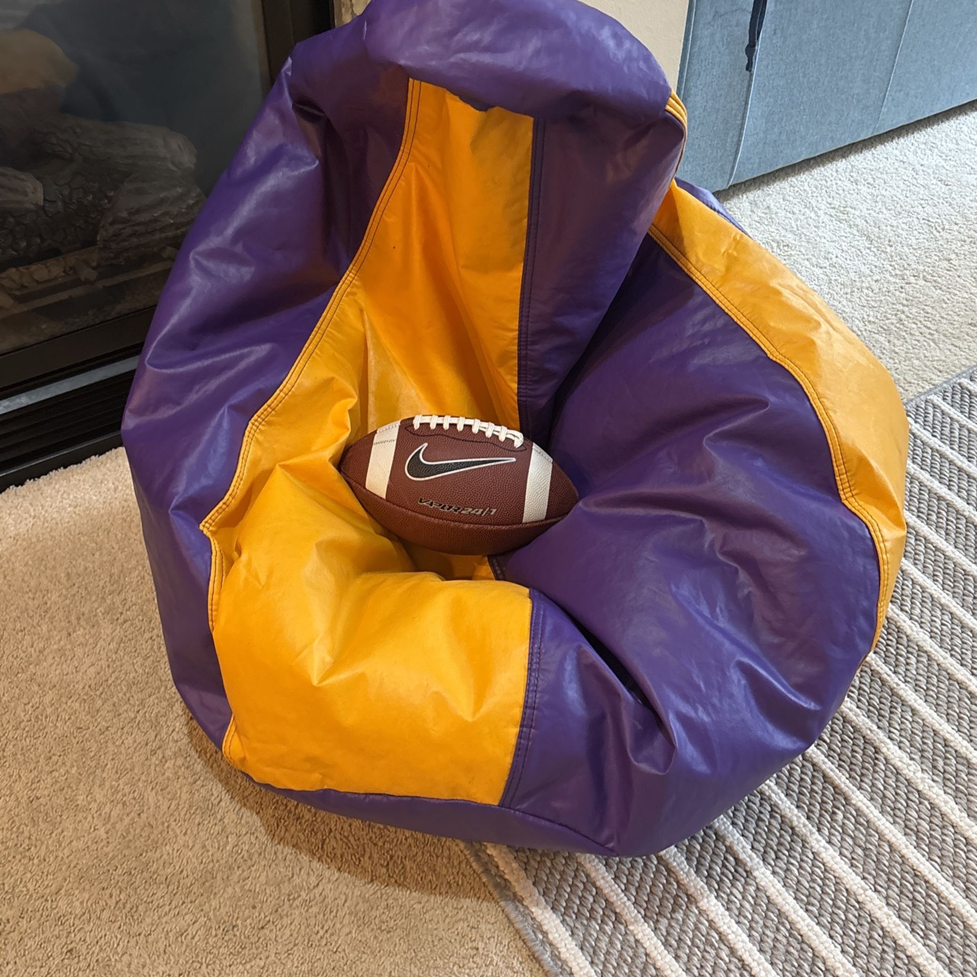 UW Purple And Yellow Gold Bean Bag