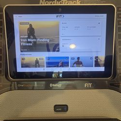 NordicTrack Free Stride Trainer FS10i