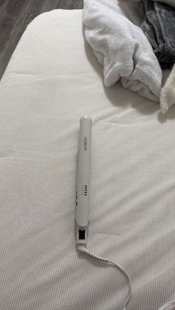 Hair straightener
