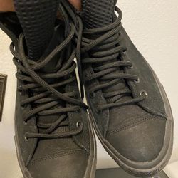 Converse Chuck Taylor All Star Leather Hi Top Sneaker