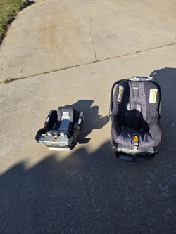 Baby Seat With Spare Base