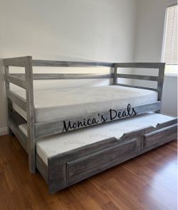 Twin Solid Wood Daybed With Twin Trundle And Memory Foam Mattresses $700