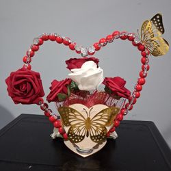 Mother's Day Gifts / Decor