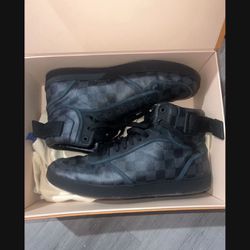 Louis Vuitton Shoe Men’s Size 9LV 10US 