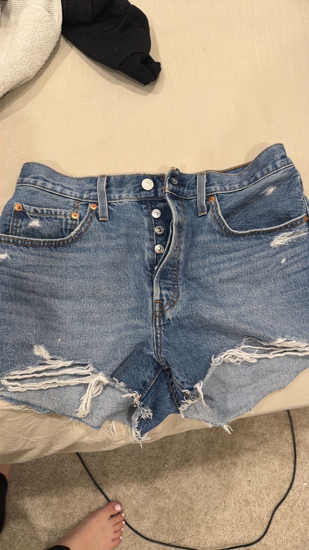 Levi’s high wasted shorts