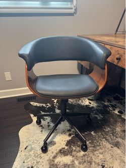 Office/task chair black and brown