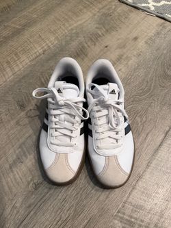 White Women’s Adidas