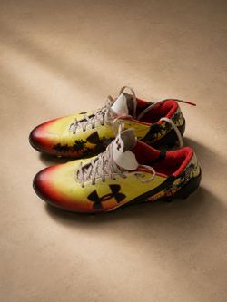 Under Armour Men’s Football Cleats Yellow Red Palm Tree Design