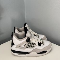 Military Black 4’s 