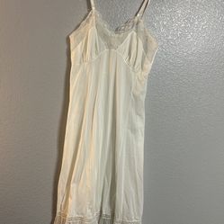 vintage Kickernick white lace nightgown slip dress gown 38 medium large