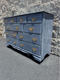 Elegant decorative design