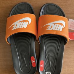 Nike SB Victori One Slide Magma Size 9
