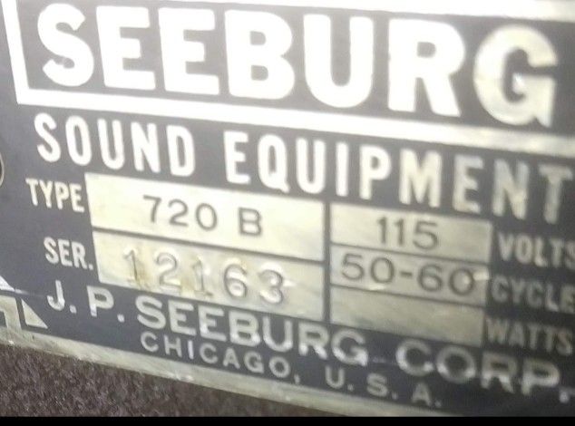 2 Different Seeburg Jukebox Tube Amplifiers In Kent