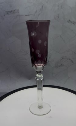 (1) Beautiful Vintage Purple amethyst 9-1/2"  tall fluted champagne glass featuring a cut-to-clear polka dot design.