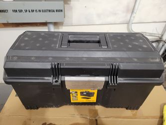 dewalt tool box