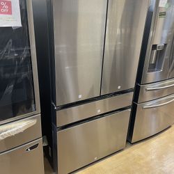 French door refrigerator Samsung bespoke with full converted drawer