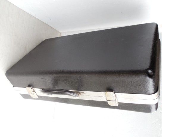 Customer Service Man's Hard Shell Toolbox Briefcase Storage