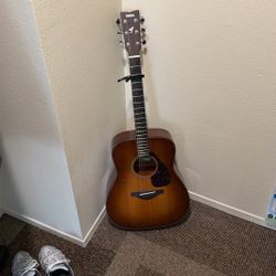 Yamaha FG800J Solid Spruce Top Dreadnought Acoustic Guitar Sand Burst