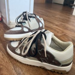 P448 Sneaker (Men) Size 9