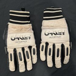 Vintage Oakley Factory Pilot Leather Tactical Gloves - Carbon Knuckle