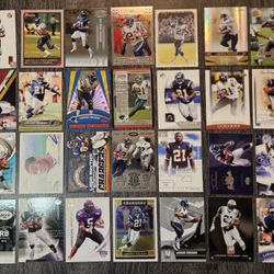 (28) Ladainian Tomlinson All Different Football Card Lot San Diego Chargers 