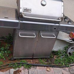 Weber Genesis with side burner 