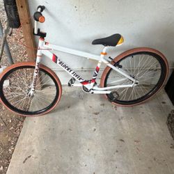 SE Bikes Blocks Flyer