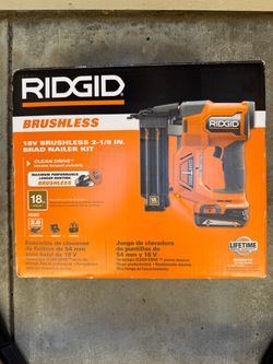 Ridgid nailer with battery