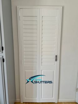 Interior Wood Shutters- Custom, Plantation, Professional Installation, Licensed Company, Window Treatments & Coverings, Persianas De Madera, Espanol