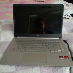 HP LAPTOP