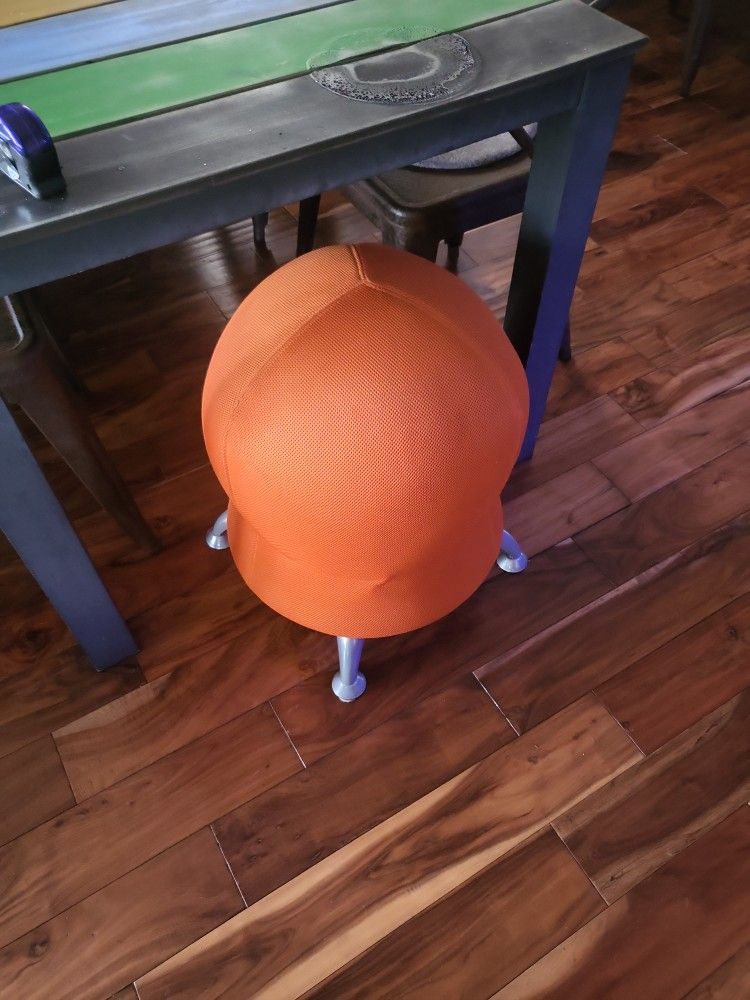 Yoga Ball Desk Chair Also Exercise Ball Chair