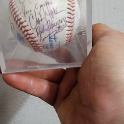 1996 autogrghed game ball  "Chicago Cubs"