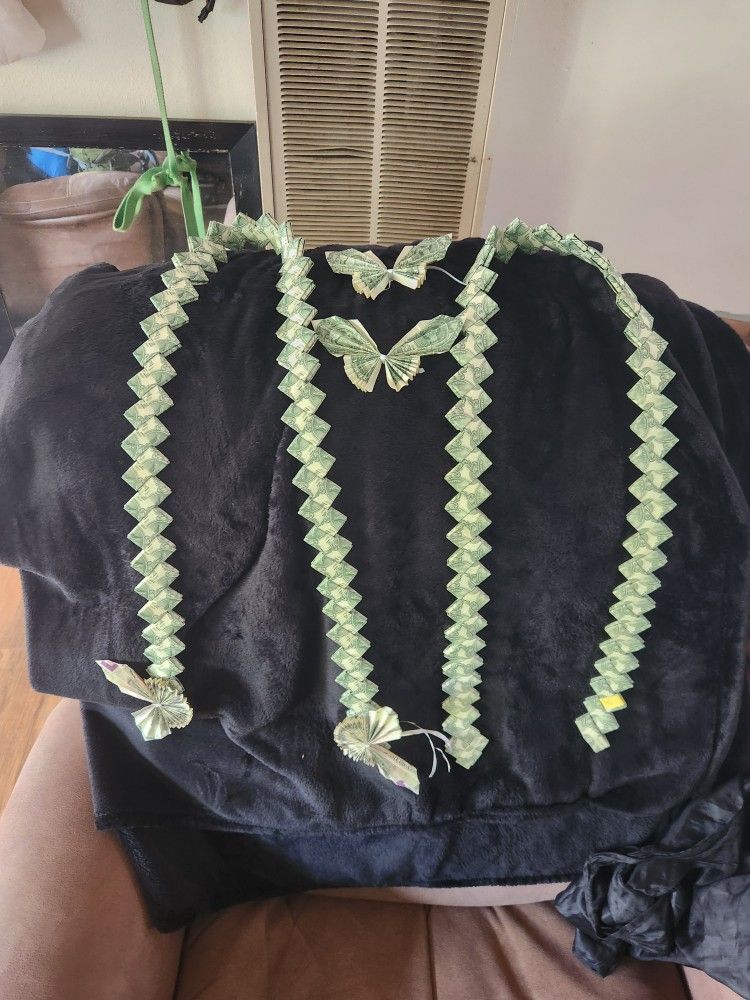Graduation Leis