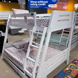 Twin/Full White Bunk bed w. Drawers & Ortho Mattresses Included