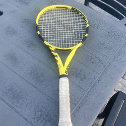 Pure Aero Tennis Racquet