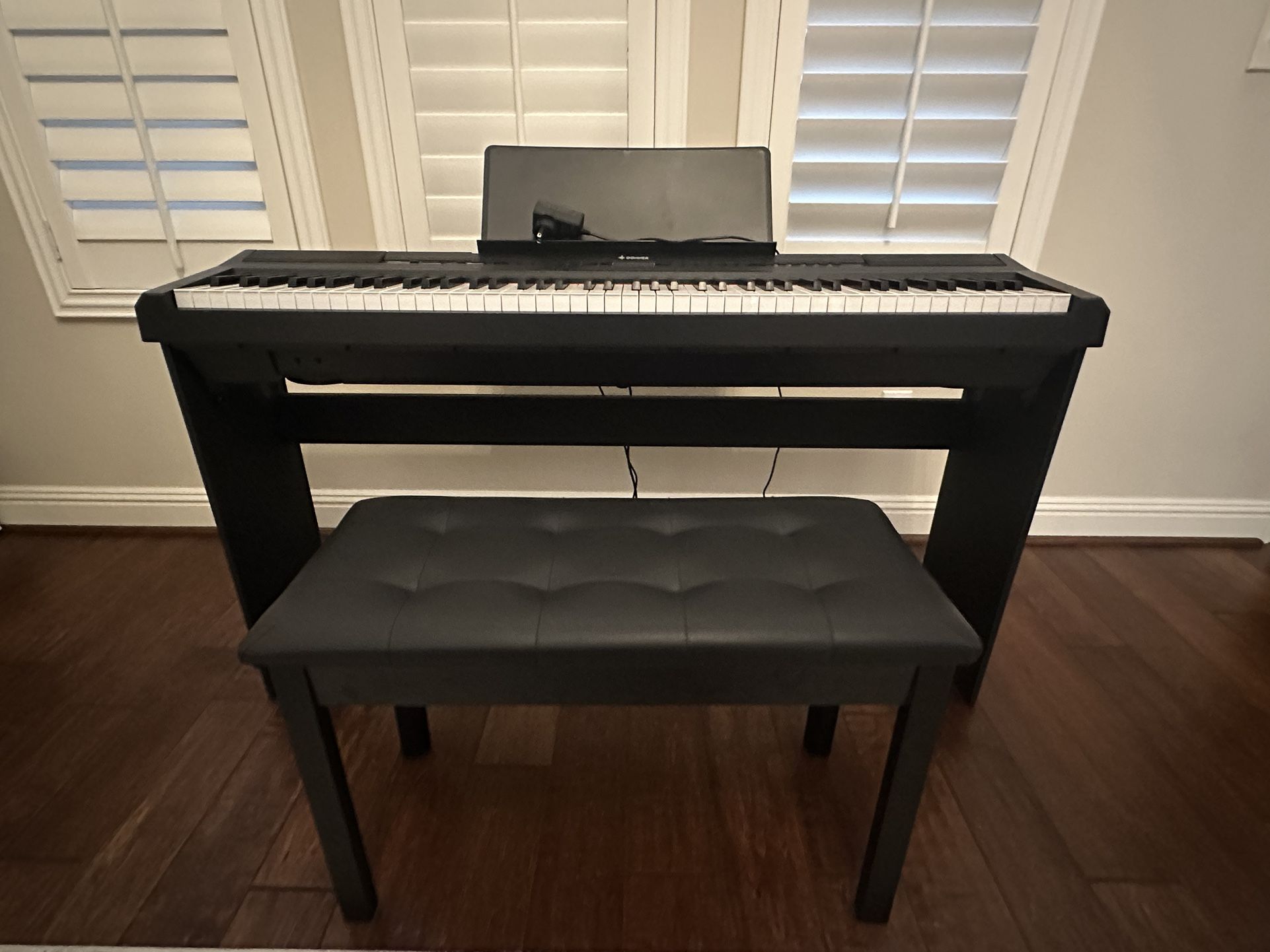 Digital Weighted 88 Key Full Size Piano + Bench