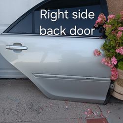 Camry SE 2.4L Right Side Back Door