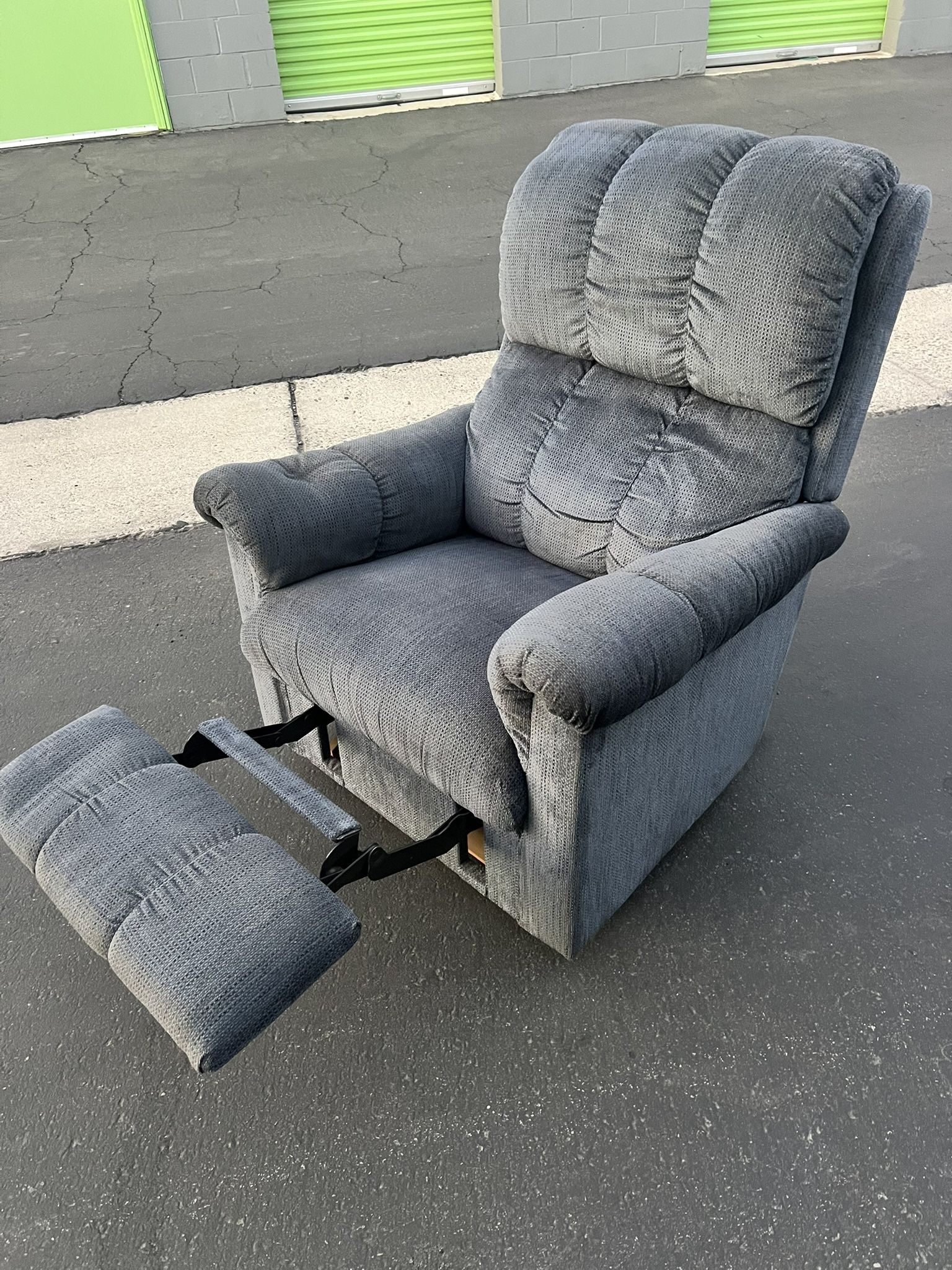 Recliner