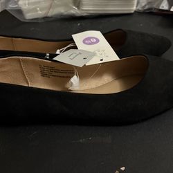 Women’s flats
