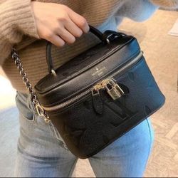 LOUIS VUITTON Vanity PM 