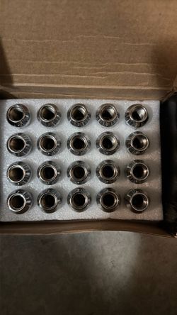 M12x1.25 Lug Nuts 20pcs