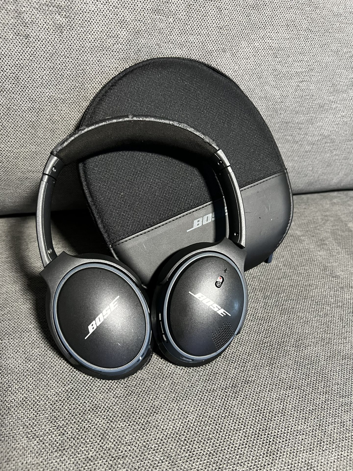 Boss Over The Ear Headphones Bluetooth